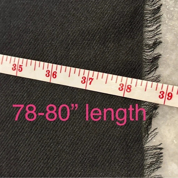 Lauren Conrad Black Scarf/ Wrap Size O/S - Picture 6 of 7